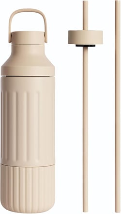 Beast Health® Stainless Steel Water Bottle, 22 oz, Insulated Stainless Steel, Leak-Proof, Reusable Straw System, Portable Carry Cap, BPA-Free, Dishwasher Safe (Sand)